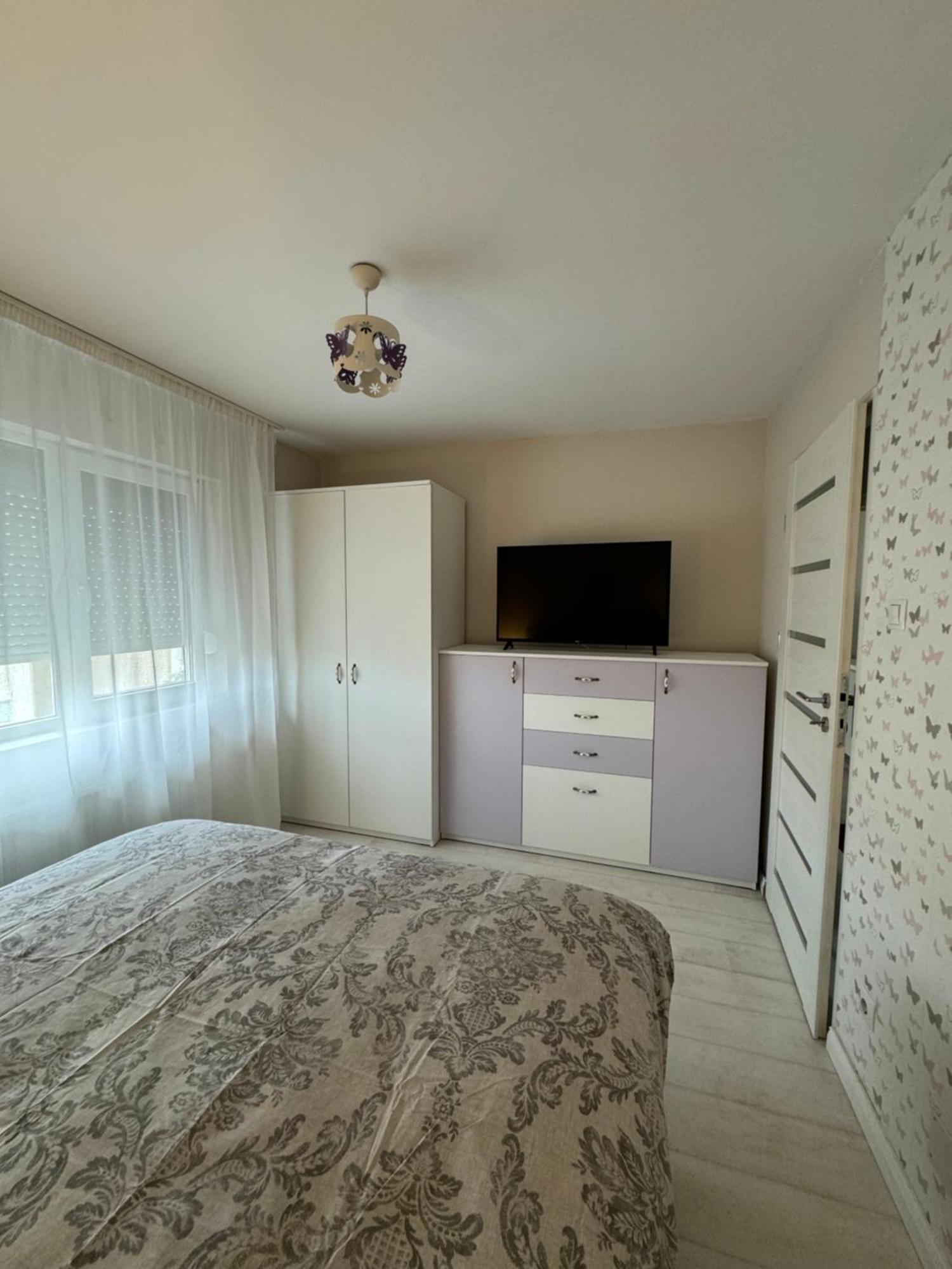 Maya Home Oradea Εξωτερικό φωτογραφία